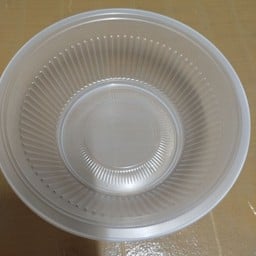 ชามพลาสติก