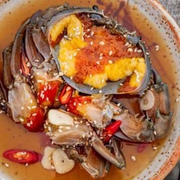 ปูไข่ดองซีอิ้ว 1 ตัว