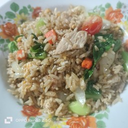 ข้าวผัดหม่ำม๊าม