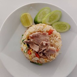 ข้าวผัดหมู