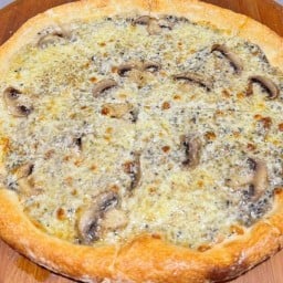 Pizza Tosa