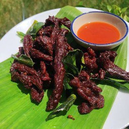 เนื้อแดดเดียวทอด LM