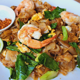 ผัดซีอิ้วกุ้ง