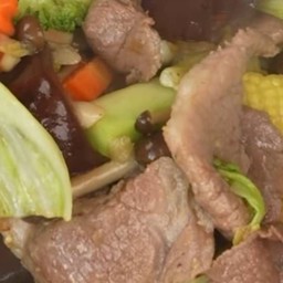 ข้าว ผัดผักรวม หมู
