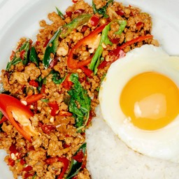 ผัดกะเพรา ( กับข้าว )