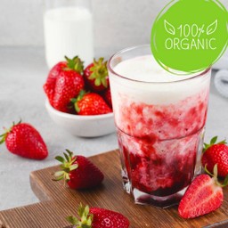 Iced Oat Strawberry Latte (plant-based)