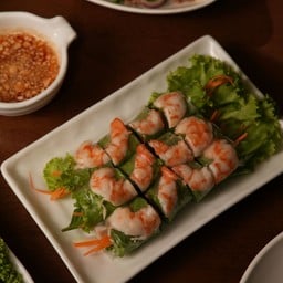 ปอเปี๊ยะสดกุ้ง ( Vietnam fresh spring roll )