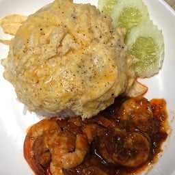 พี่หมีกะเพราลุยไฟ นิคมพัฒนา ระยอง