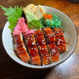 ข้าวหน้าปลาไหลย่าง