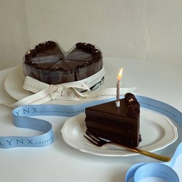 Chocolate Ultimate Cake