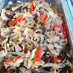 ไก่ผัดขิง