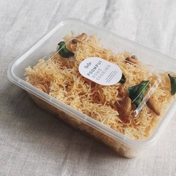 หมี่กรอบ 1 กล่อง