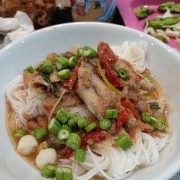 ขนมจีนน้ำยาป่าสุดแซ่บ