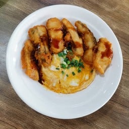 ข้าวไข่ข้นปลากะพงทอด