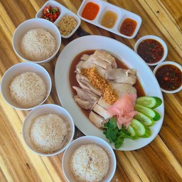 ชุดอิ่มคุ้ม(น้ำซุป+น้ำจิ้มครบเซ็ต