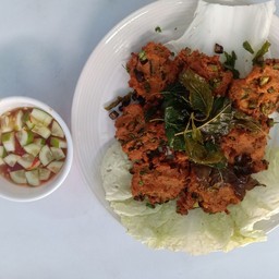 ทอดมันเจ