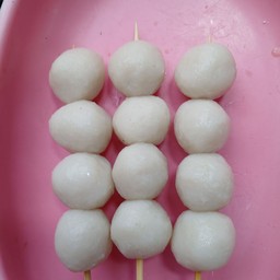 ลูกชิ้นปลาเล็ก