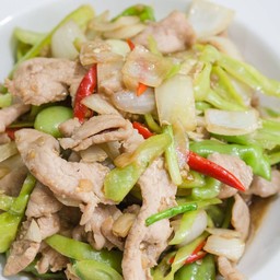 Fried Sweet Peper With Pork Or Chicken