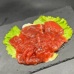 เนื้อหมักนุ่มพริกไทยดำ 黑胡椒牛肉