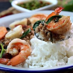 ข้าวกระเพราทะเล