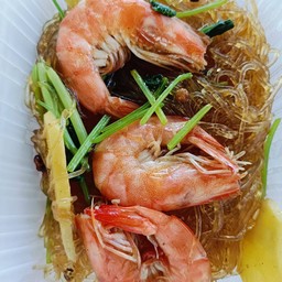กุ้งอบวุ้นเส้น อร่อยลงตัวเส้นเหนียวนุ่ม