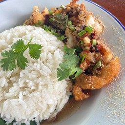 ข้าวลาบปลาทอด