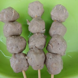 ลูกชิ้นเอ็นหมู เล็ก