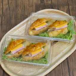 HAM AND CHEESE CROISSANT