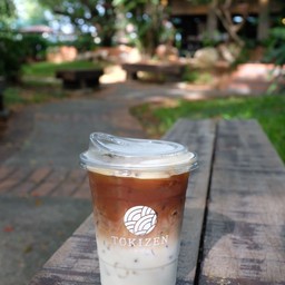 กาแฟลาเต้เย็น