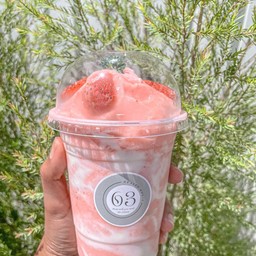 สตอเบอร์รี่โยเกิร์ต