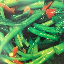 ผัดผักบุ้งไฟแดง