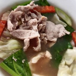 ราดหน้าหมู