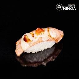 ซูชิแซลมอนเบิร์นซอสหวานไข่กุ้ง