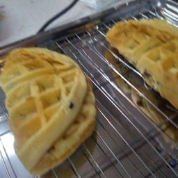 น้าอุ๋ย ขนมวาฟเฟิลและขนมบ้าบิ่น Na-Aui Kanom Walffle &Kanom Babin Bake