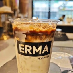 Caffe' Latte (ลาเต้)