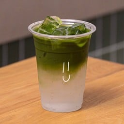 Iced Matcha Coconut 1