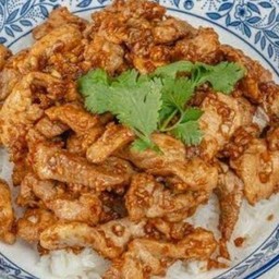 หมูกระเทียม