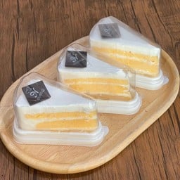 Fresh cream cake (vanilla)
