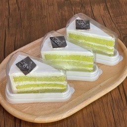 Fresh cream cake(pandan)
