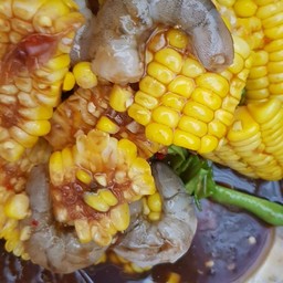 ตำข้าวโพดกุ้งสด