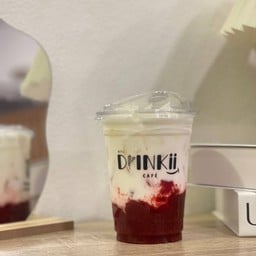 นมสดสตรอเบอรี่