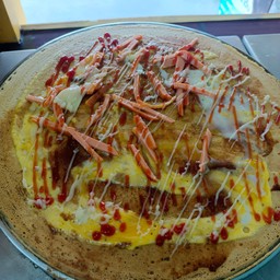 พริกเผา ไส้กรอก ปูอัด ไข่