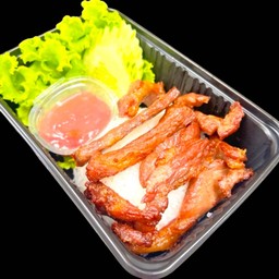 ข้าวหมูแดดเดียว