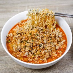 มาม่าต้มยำหมูสับ