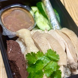 ข้าวมันไก่ต้ม
