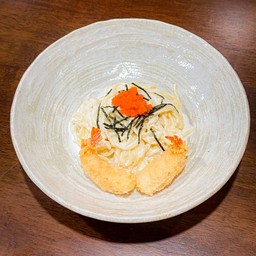 สปาเกตตี้ครีมซอสไข่กุ้ง