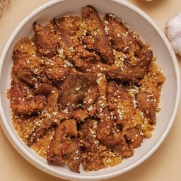 หมูทอดงาล้วน กล่องเล็ก (M)