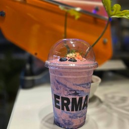 Strawberry Cloudie (สตรอเบอรี่ คลาวดี้)