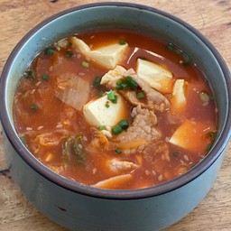 ซุปกิมจิ (หมู)