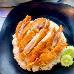 คุณชายข้าวมันไก่ คุณชายข้าวมันไก่